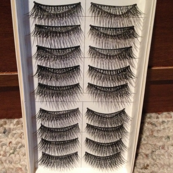 Reserved for Kayla!!!! False eyelashes