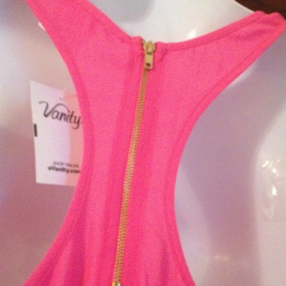 Hi-lo pink Aztec design chiffon tank top - Picture 4 of 4