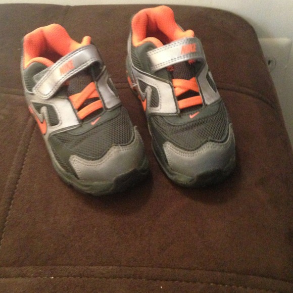 Children's Nike Shocks