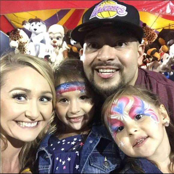 Meet your seller/buyer - Picture 5 of 5