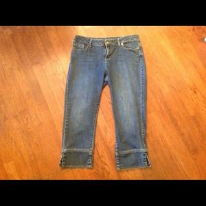 Simply Vera denim capris