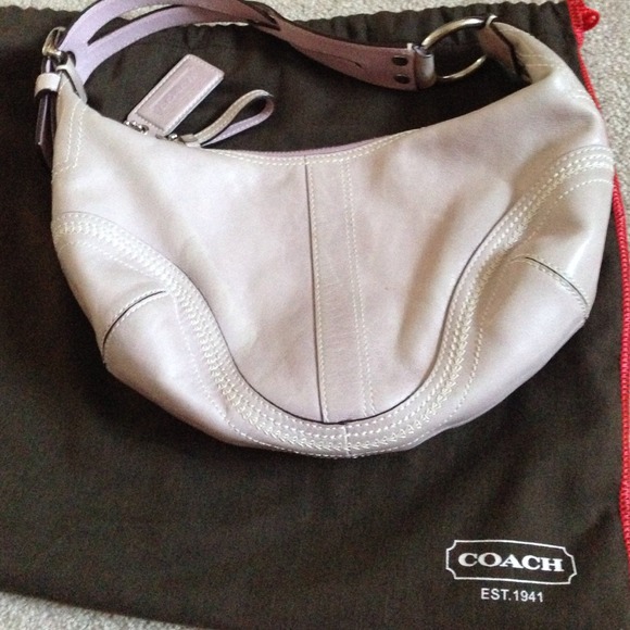💢 Reduced 💢 Coach handbag. - Picture 3 of 3