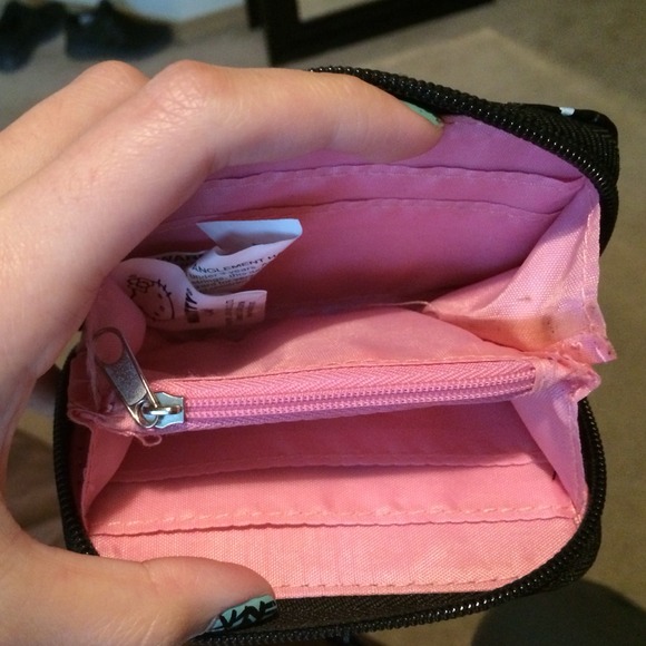 Hello kitty bundle. - Picture 3 of 4