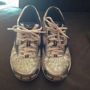 Mizuno Volleyball Shoes
