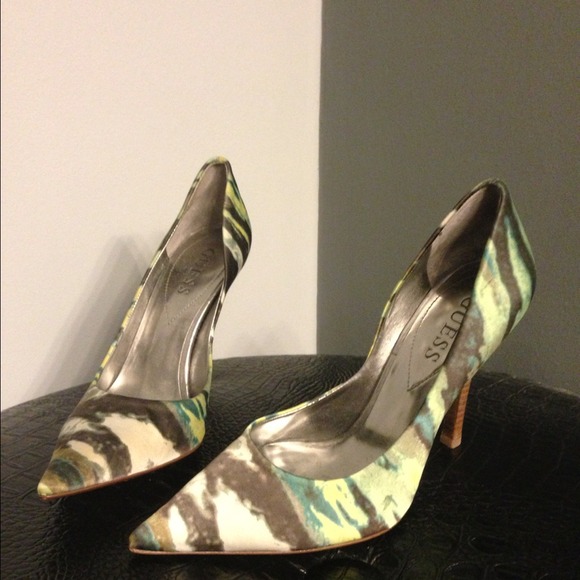 GUESS satin print stilettos- barely worn
