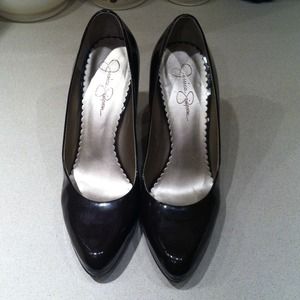 TRADED!Reduced!!Jessica simpson high heel