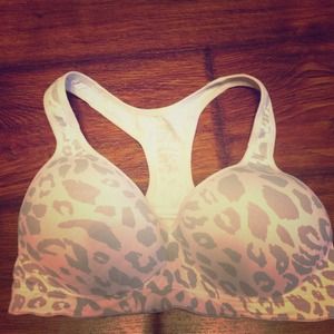 Victoria's Secret Pink Yoga Sports Bra!!!!