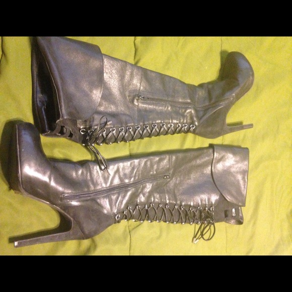 Thigh high/knee high boots Jessica Simpson
