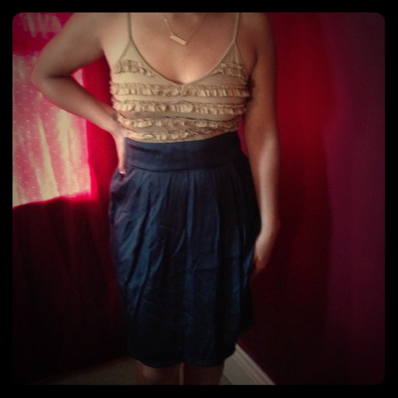 Perfect holiday ruffled top dress.