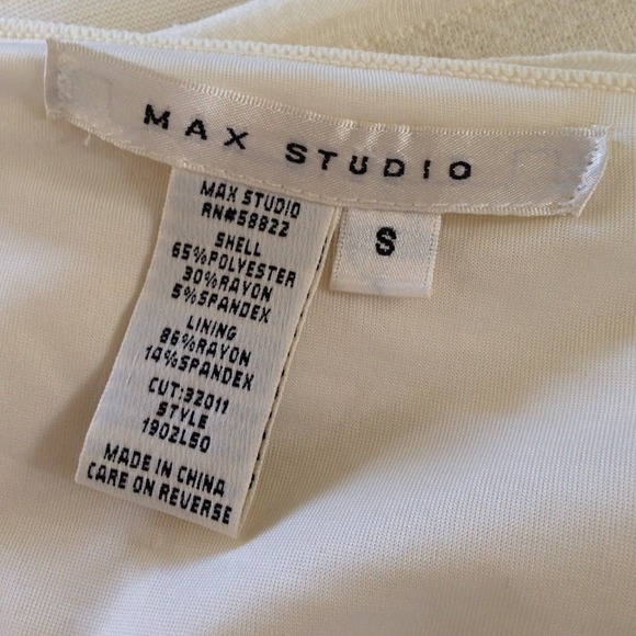 ❌❌SOLD IN BUNDLE❌❌ - Picture 4 of 4