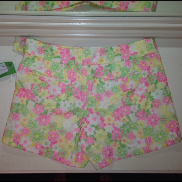 LILLY PULITZER SLONE SHORT! NWT - Picture 2 of 4