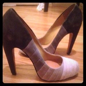 Mark+James by Badgley Mischka HOTNESS | New in Box