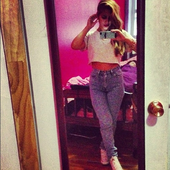 SOLD❌ American apparel high wasted jeans sz 25