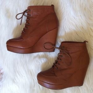 ****SOLD****Brown Wedge Booties