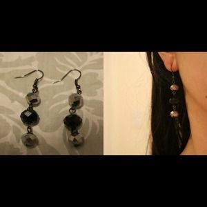 Black and Grey Earings