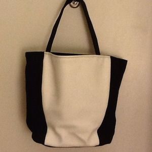 Neimen Marcus Black & White Tote