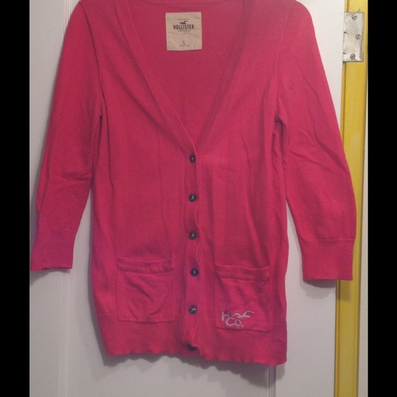 🚫SOLD🚫Hot pink Hollister sweater