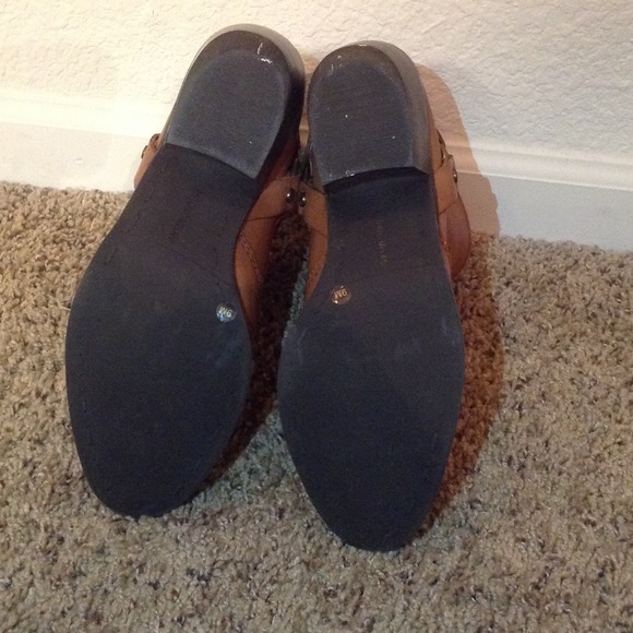 Antonio Melani camel booties - Picture 2 of 4