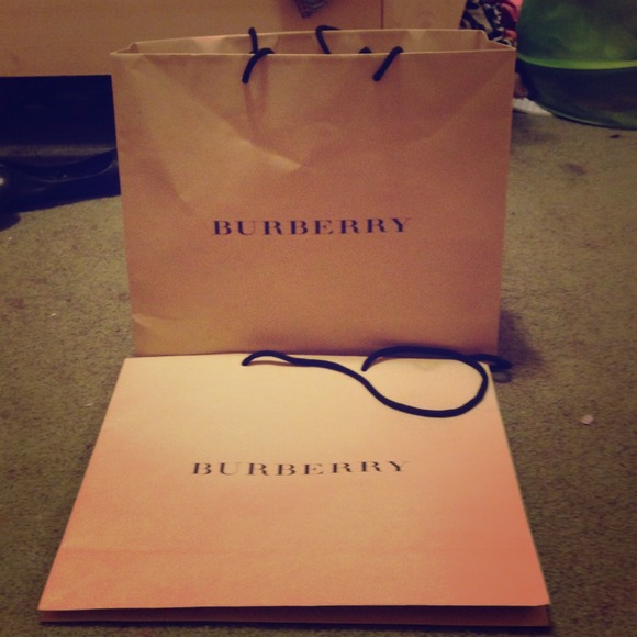 Medium size burberry shopping bags
