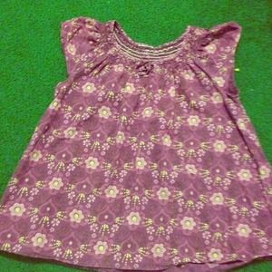 Cute short-sleeved floral top