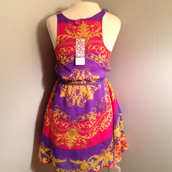 FuN&FearlessHP! NWT bold & gold chain small dress! - Picture 3 of 4