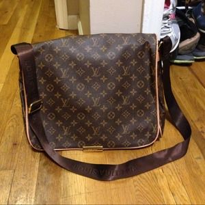 Louis Vuitton messenger bag