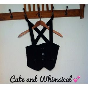 😍Whimsical Suspender Vest😍