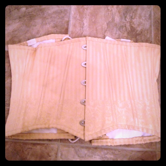 Ivory Steel-boned Underbust Corset Sz. 30