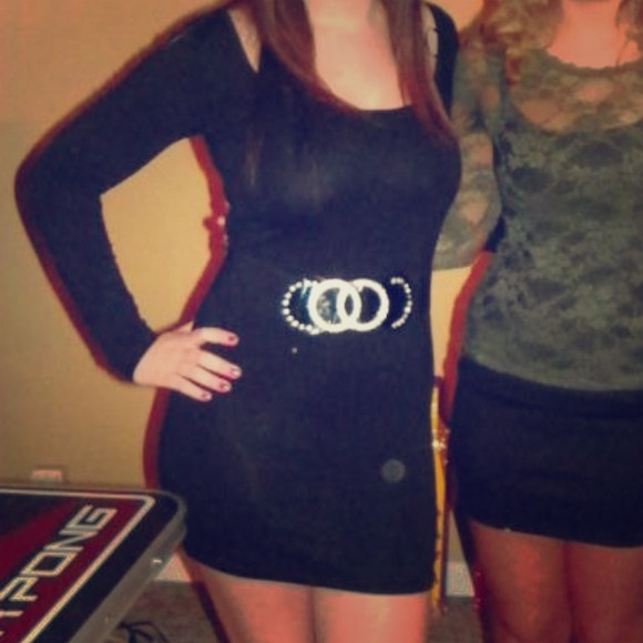 Forever 21 Dresses & Skirts - Black bodycon dress.