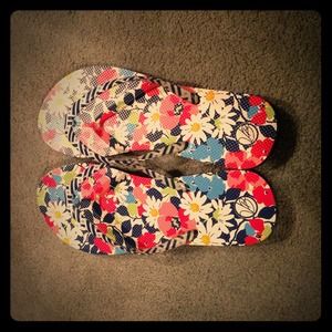 Vera bradley flip flops