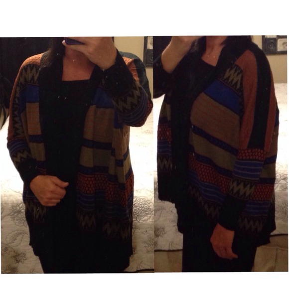 ❌BUNDLED❌Aztec tribal batwing open cardigan - Picture 3 of 3