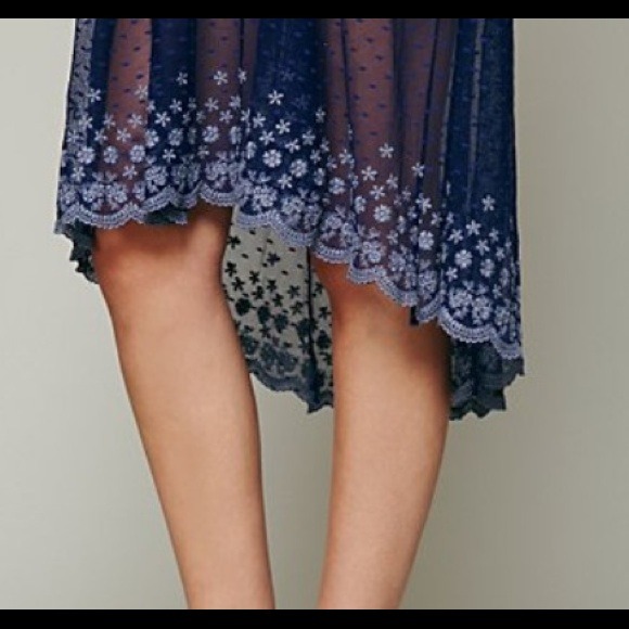 🎉SOLD!!🎉FREE PEOPLE Blue sheer dress! NWT! - Picture 2 of 4