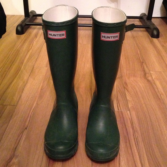hunter boots size 6