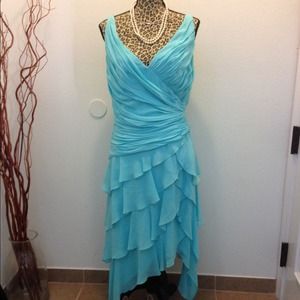 💙Cocktail dress by Tadashi💙