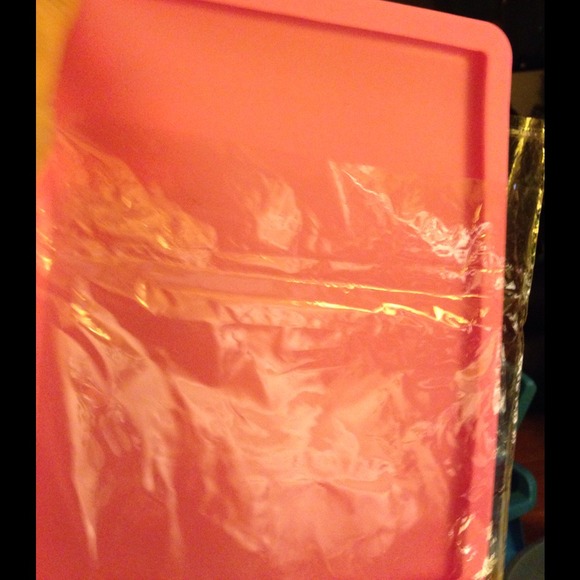 NWOT  iPad cover Never been used.