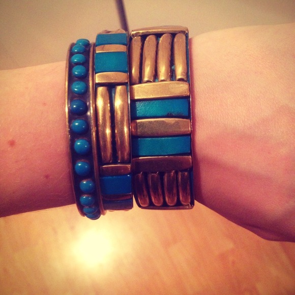 Set of three bangles