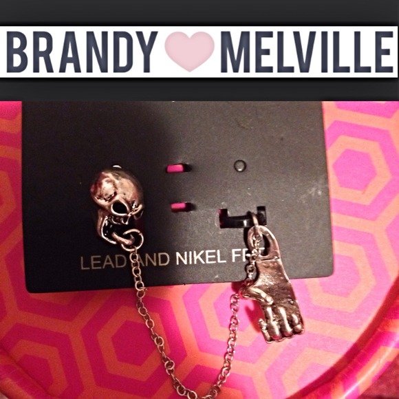 Brandy Melville skull earring w/chain & cuff