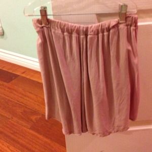Brandy Melville Sylvia Skirt