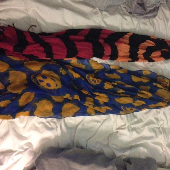 Cute winter scarves !