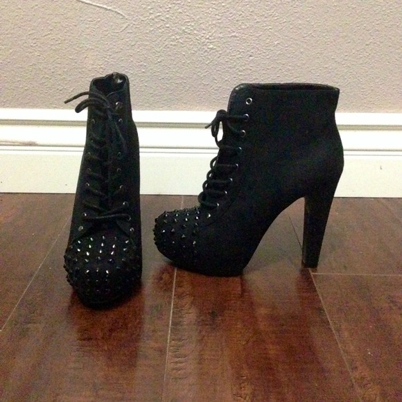 Studded Suede Black Booties