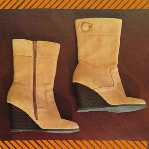 🌸Camel Suede Boots🌸