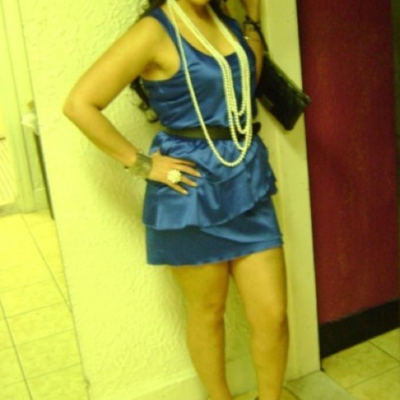 Dress - Picture 2 of 2