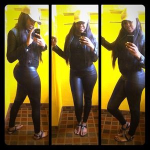 Leather jacket & leggings outfit & jeans