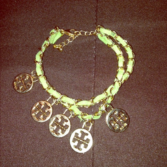 Very cute bracelet