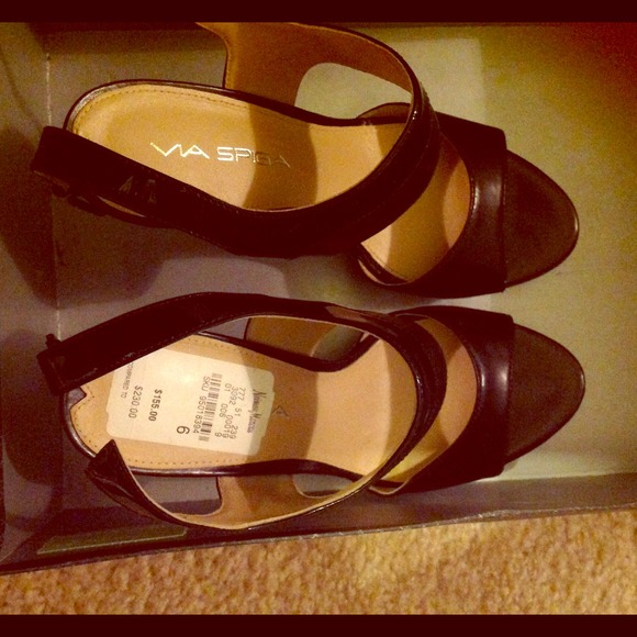VIA SPIGA BLCK WEDGED HEELS SIZE 6- BRAND NEW NWT - Picture 1 of 4