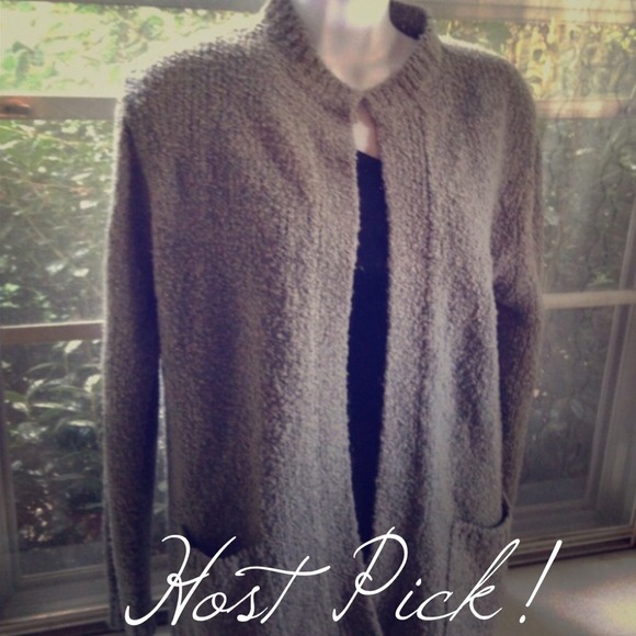 ❌Sold/BUNDLED❌ Textured Knit Cardigan Sweater