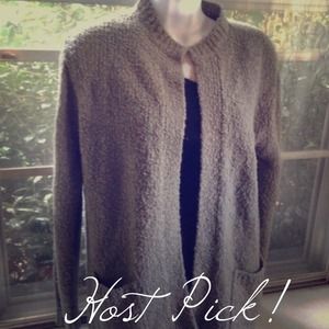 ❌Sold/BUNDLED❌ Textured Knit Cardigan Sweater
