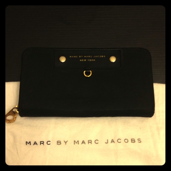 🚫SOLD🚫Marc by Marc Jacobs Wallet