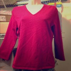 ***SOLD***EUC ladies quarter length sleeves  pink