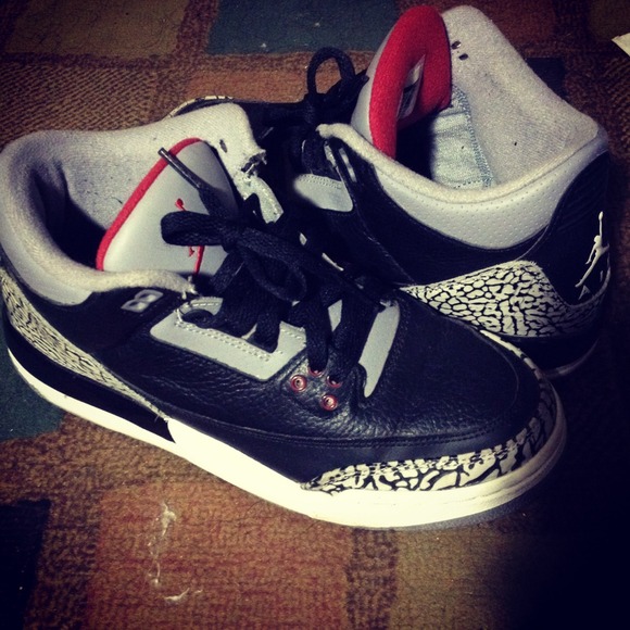 Retro Jordan 3 Black Cements ! 👟👞